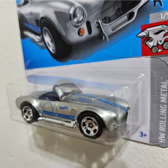 Hotwheels Shelby Cobra 427 S/C - Picture 3 of 4